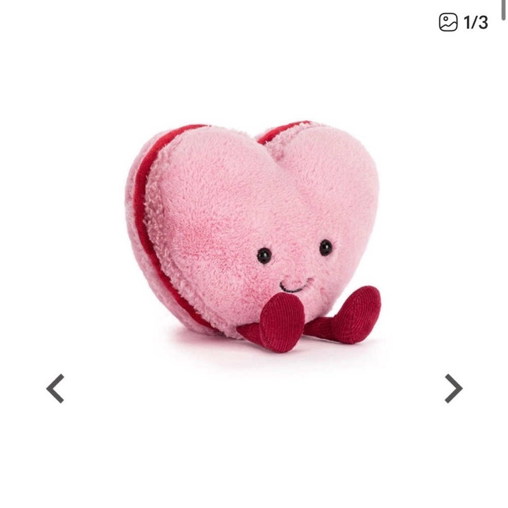 Jellycat Amuseables Colette Heart Macaron